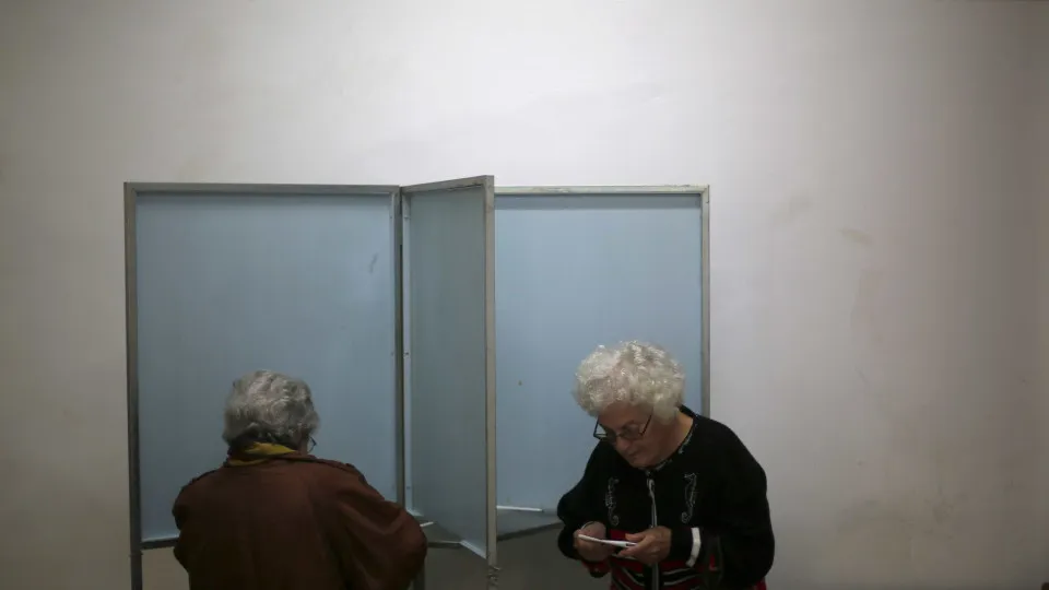 Eleições. Da Constituinte de 1975 às legislativas de 2015