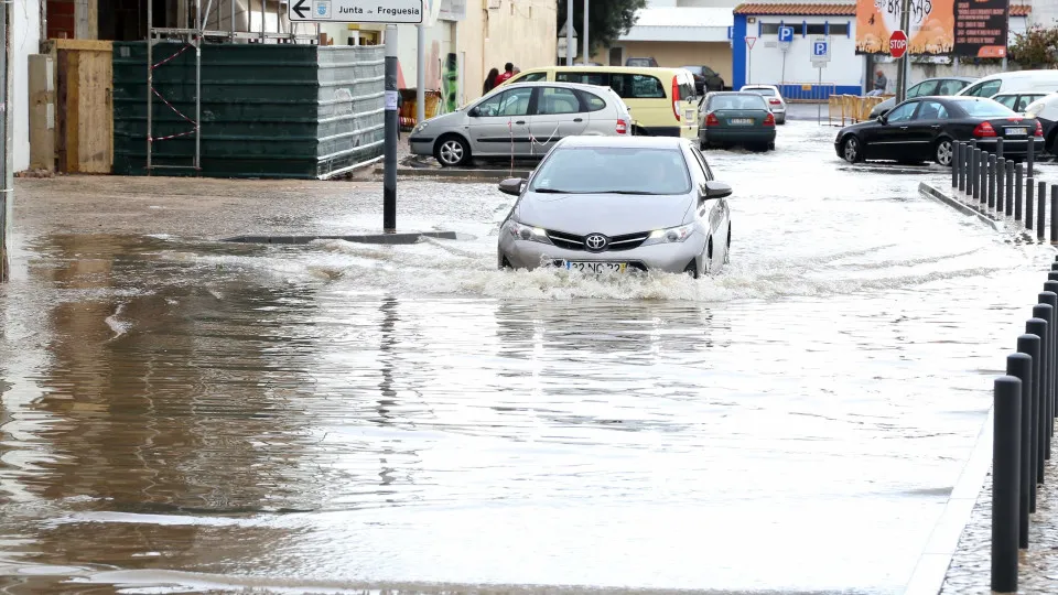 Loures. Danos de "milhões" em infraestruturas públicas com o mau tempo