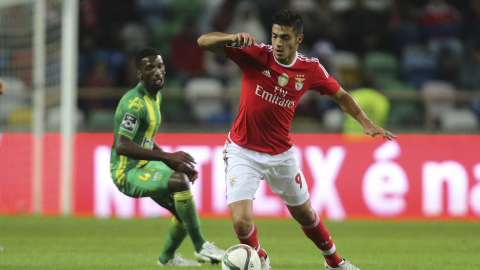 Raúl Jiménez não quer sair e pensa apenas no Benfica 