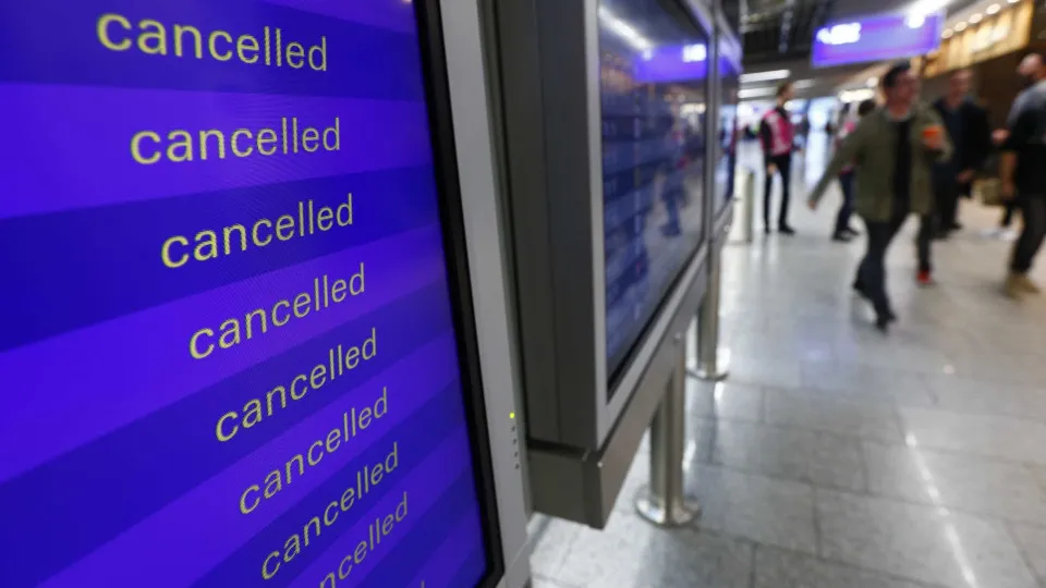 voos cancelados, greve aeroporto