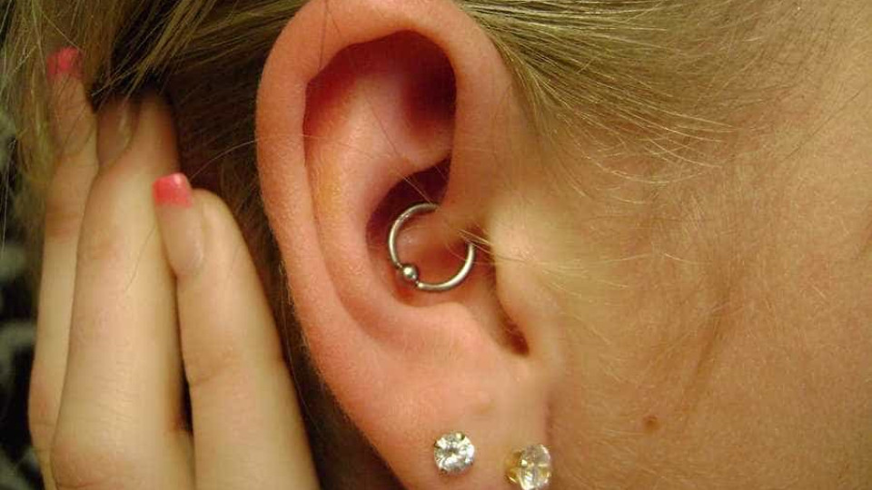 Piercing na orelha poderá 'curar' enxaquecas