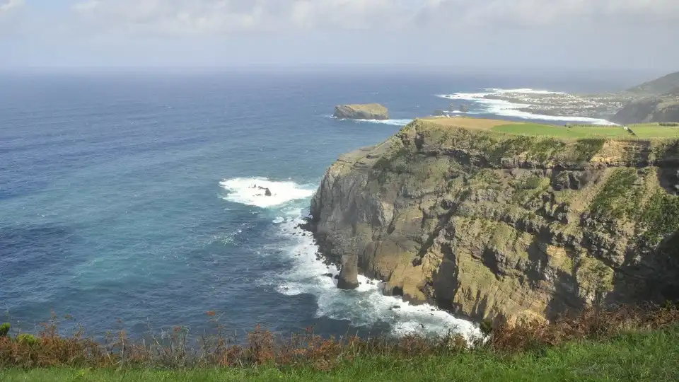 Parlamento dos Açores dá parecer negativo sobre subsídio de mobilidade