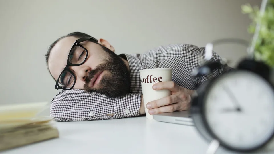 Quer uma confissão honesta? Deixe a pessoa dormir primeiro