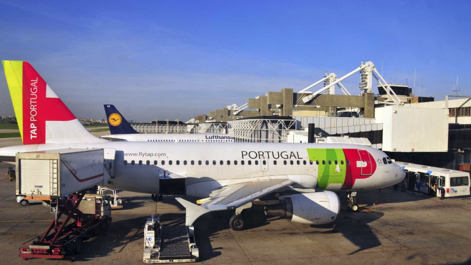 TAP cancela voo Londres/Porto por falta de tripulação