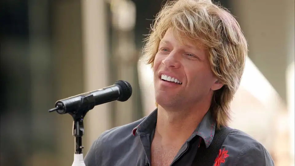 Liceu onde Jon Bon Jovi estudou dá o seu nome a centro de artes