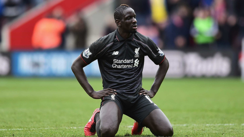 UEFA iliba internacional francês Mamadou Sakho