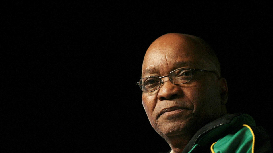 Adiado para 26 de maio julgamento por corrupção de Jacob Zuma
