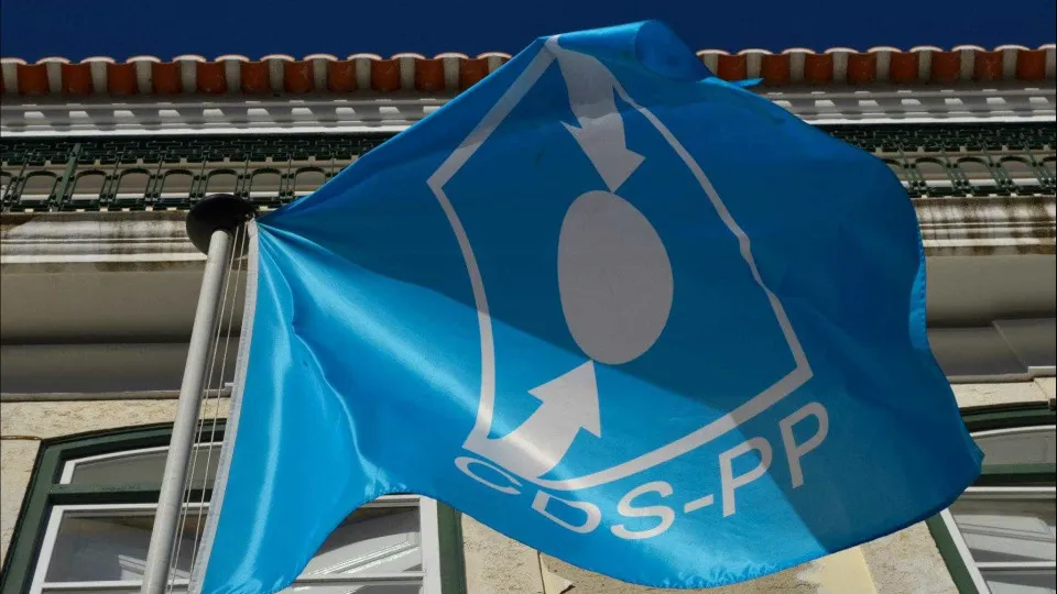 CDS-PP bandeira