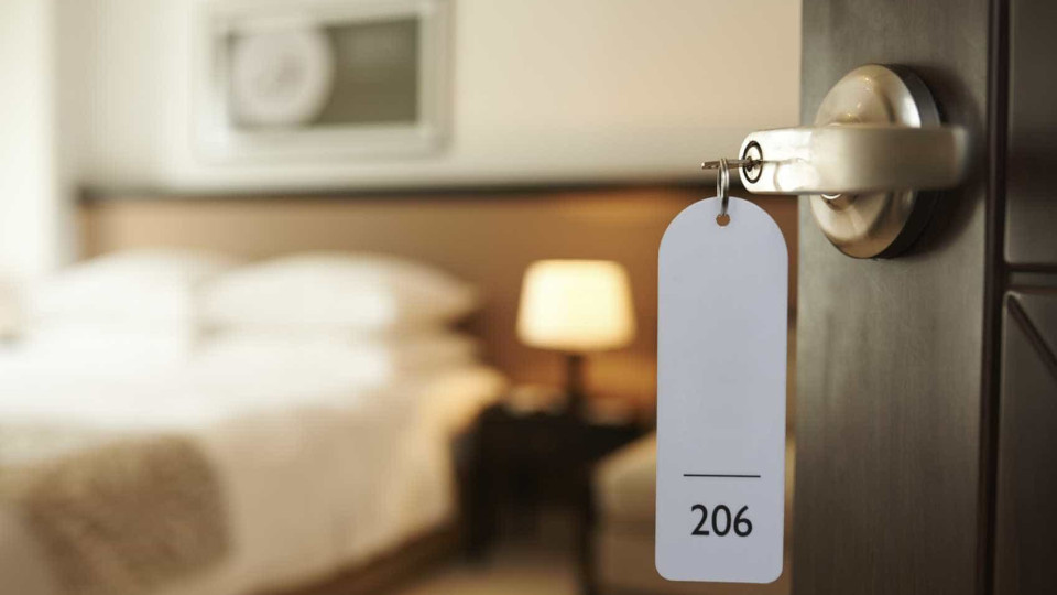 Complexo hoteleiro de luxo proíbe "gays e lésbicas" de reservar quarto