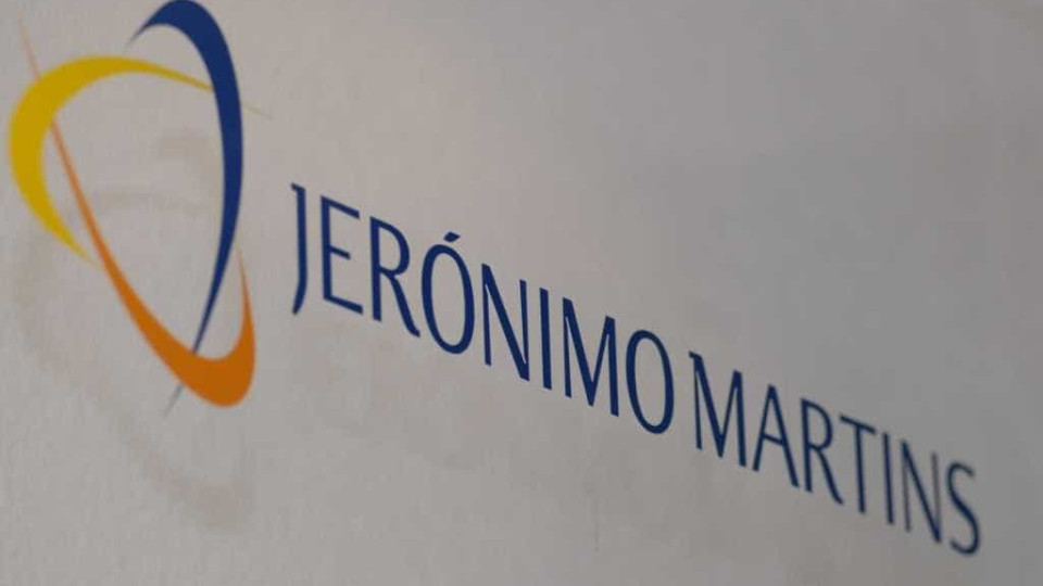 Bolsa de Lisboa fecha em alta impulsionada pela Jerónimo Martins