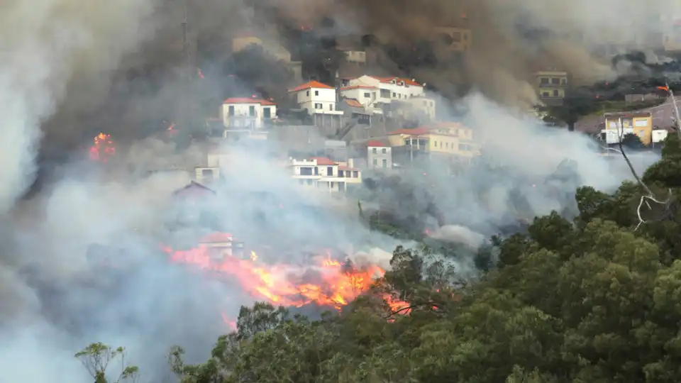 Proteção Civil envia reforço de mais 60 elementos para a Madeira