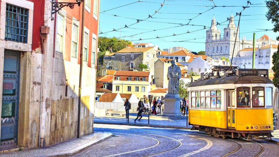 Portugal deve atingir este ano 50% das receitas turísticas de 2019 