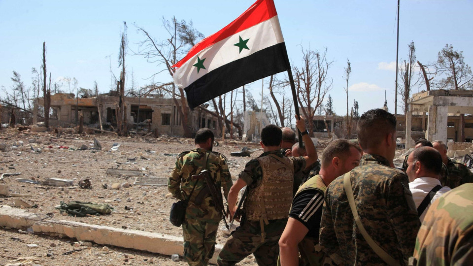 Enviado para a Síria considera possível "avançar" no processo político