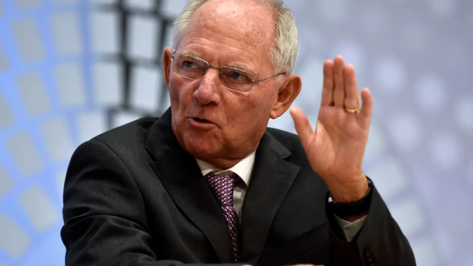 Wolfgang Schäuble não exclui nova crise financeira