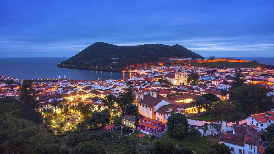 Três sismos sentidos na terça-feira na ilha Terceira nos Açores
