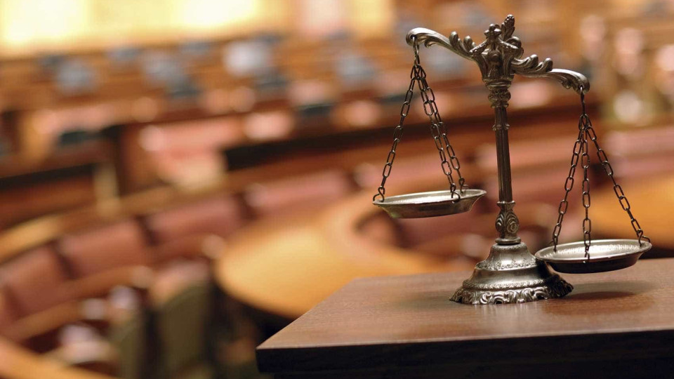 Tribunal de Viseu condena 12 homens por burla de automóveis de gama alta