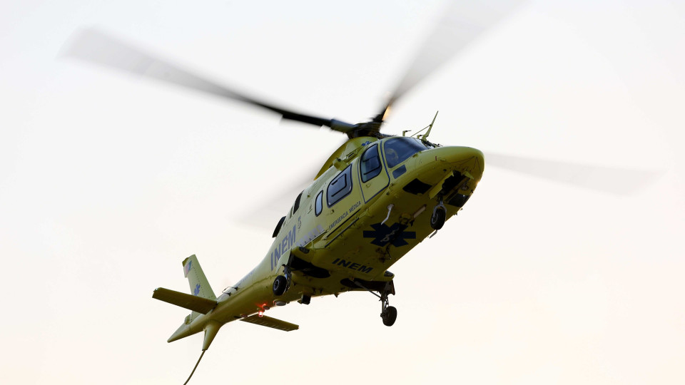 Homem transportado de helicóptero após acidente em Bragança