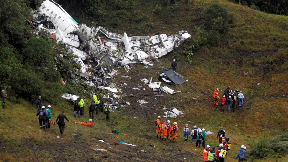 Avião da Chapecoense não tinha seguro válido quando caiu