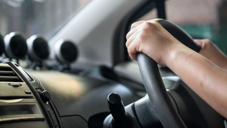 Motoristas detidos por especulação. Dois em viagens de e para Web Summit