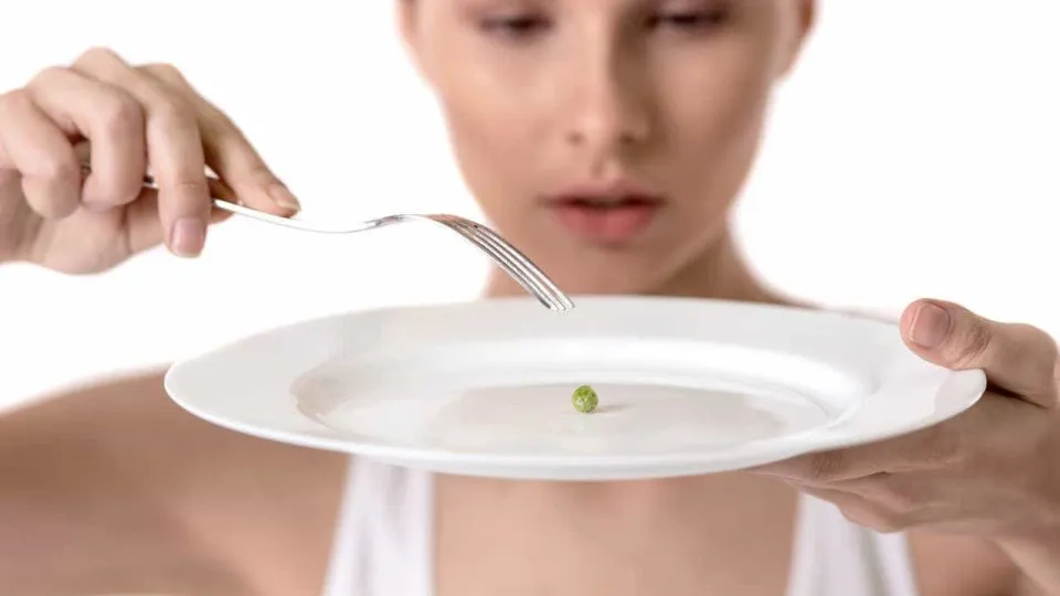 Anorexia, bulimia e ortorexia: Como decifrar cada um destes distúrbios