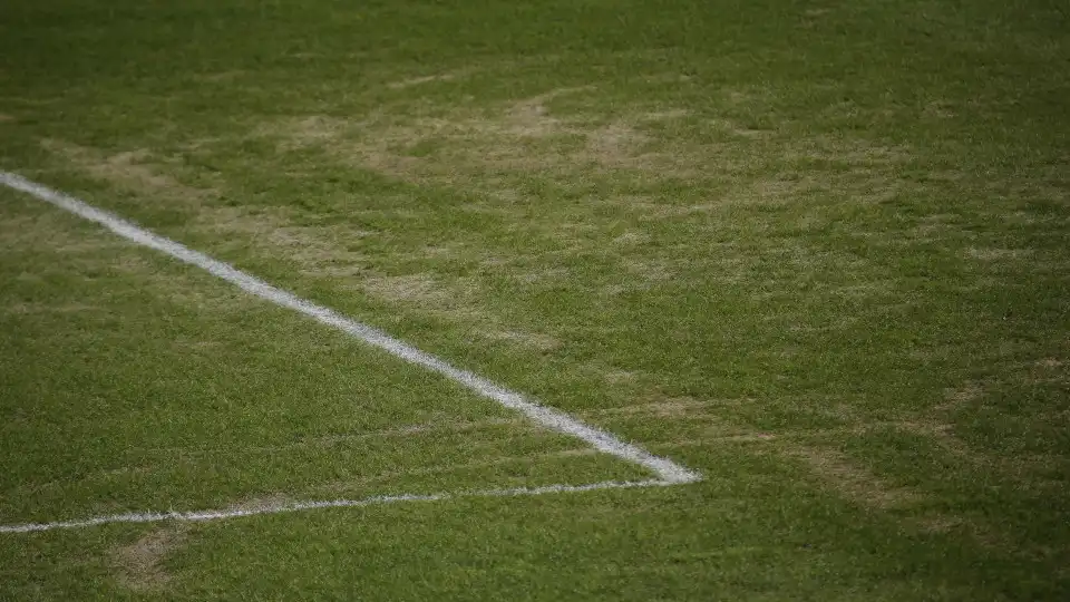 Tragédia em França. Jovem jogador morre em campo durante jogo