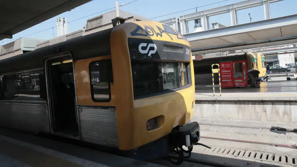 Compensação à CP por passe ferroviário "não será suficiente"