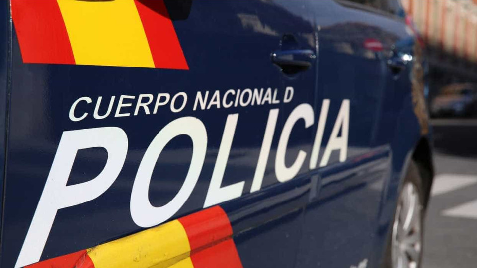Espanha. Tenta matar colega de casa por dívida de 100 euros
