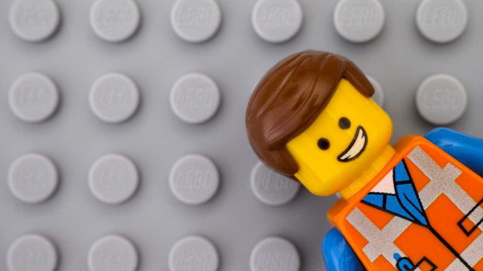Lego vai despedir 1400 trabalhadores