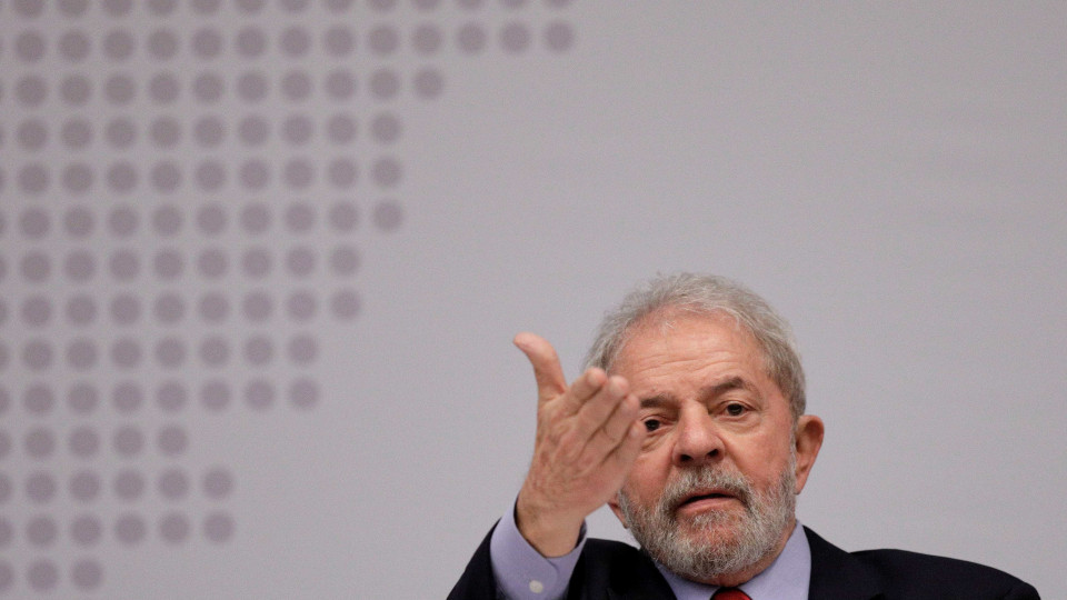 Lula da Silva negoceia termos de entrega com Polícia Federal