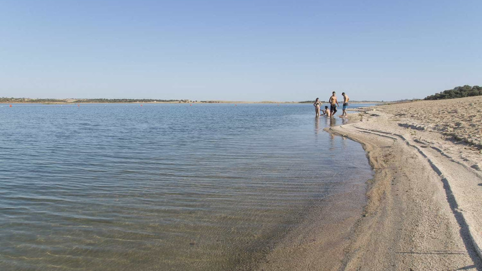 Alqueva com "reservas" à captação de água para 'reforçar' Algarve