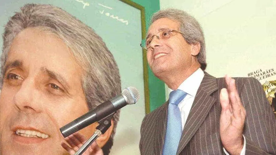 Avelino Ferreira Torres está internado em Penafiel