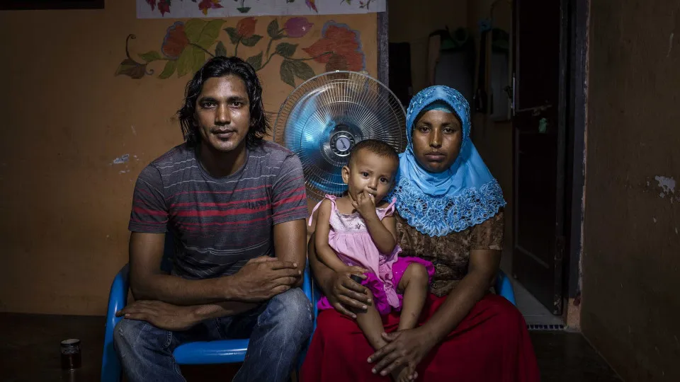Comissão birmanesa reconhece "crimes de guerra" contra a rohingyas