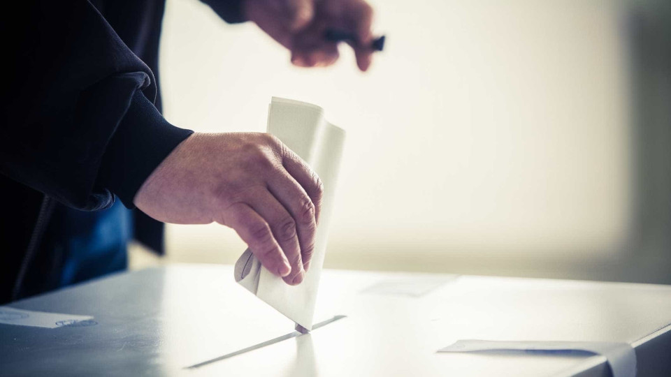 Urnas das eleições regionais da Madeira abriram às 08h00