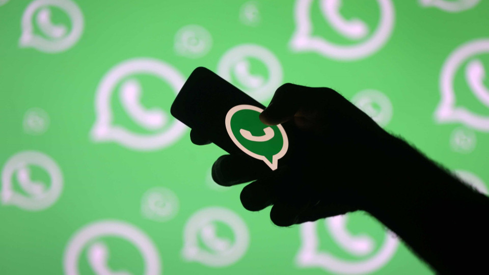 WhatsApp vai ajudá-lo a perceber se partilha 'fake news'