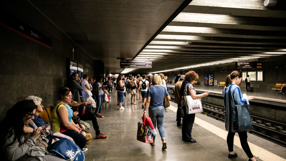 Circulação interrompida na Linha Azul do Metro de Lisboa