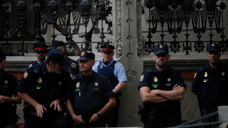Mossos d'Esquadra, referendo catalunha 