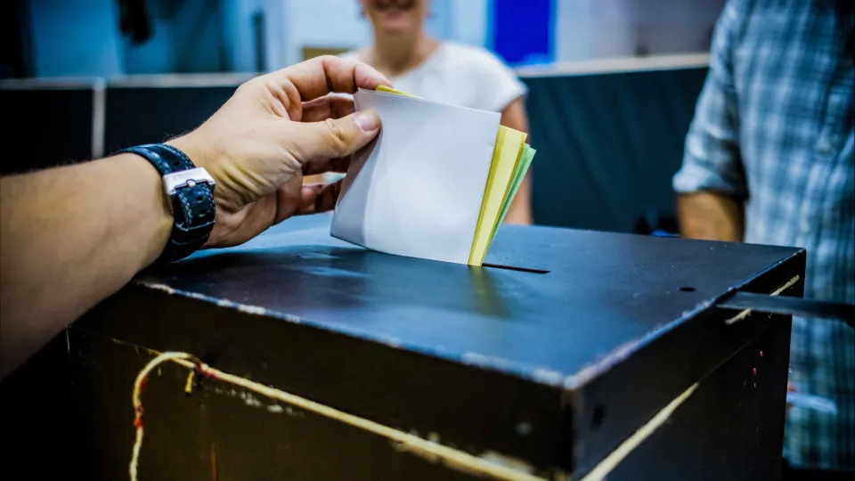 Após eleições de outubro, serão repostas 302 freguesias. Que se sabe?