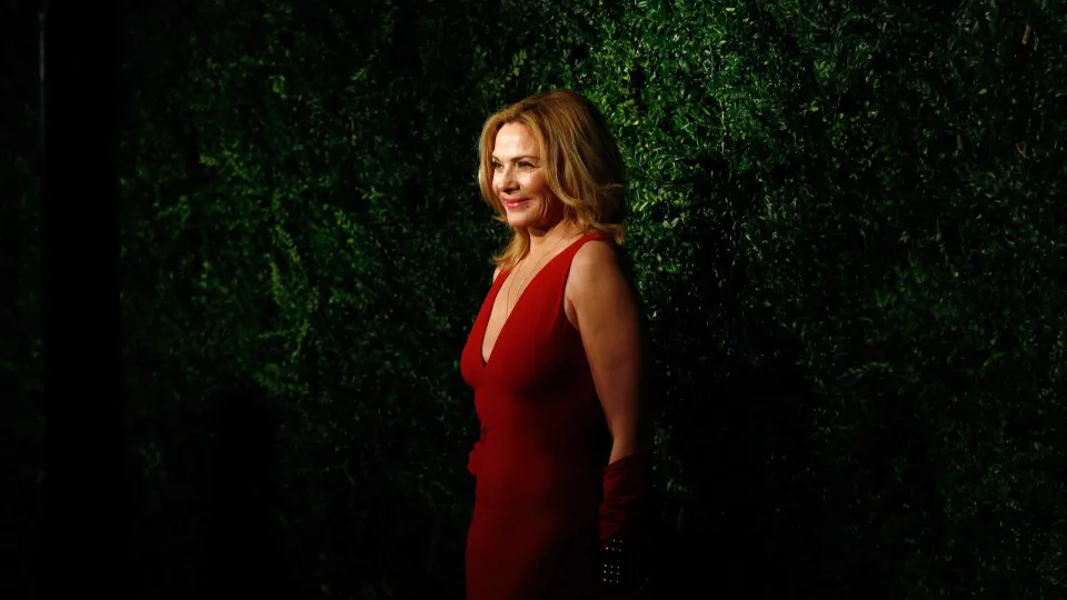 Kim Cattrall não conseguiu engravidar... por causa de 'Sexo e Cidade'