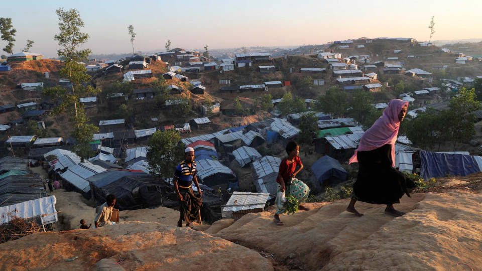 Primeira morte por Covid-19 em campo de refugiados rohingya no Bangladesh