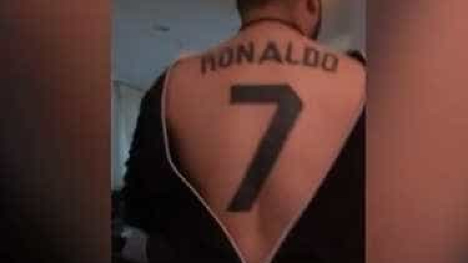 Fã de Ronaldo faz tatuagem incrível e mostra-a ao mundo