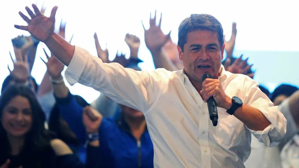 EUA pedem extradição de ex-Presidente das Honduras