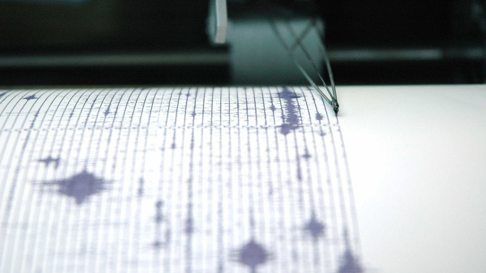 Três sismos de magnitude 1,3 na escala de Richter sentidos em São Miguel