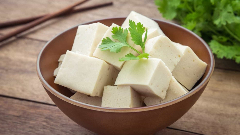 Tofu: Um alimento com benefícios e contra-indicações