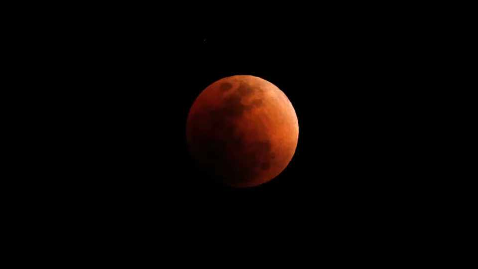 Marque na agenda: Há um eclipse lunar (e Lua de Sangue) a 7 de setembro