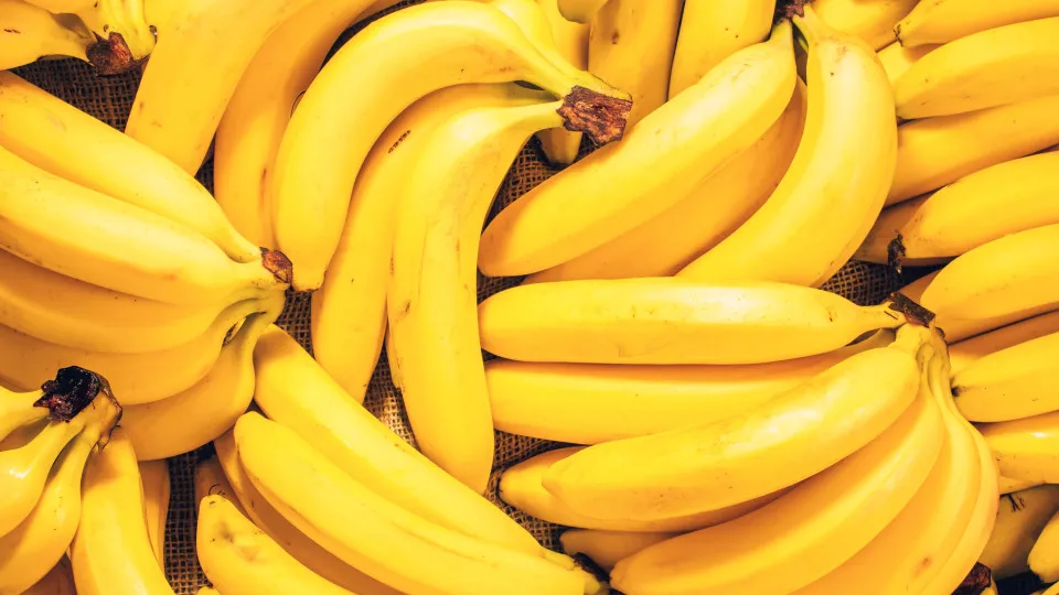 Incluir a banana ao pequeno-almoço. O que deve ter em conta