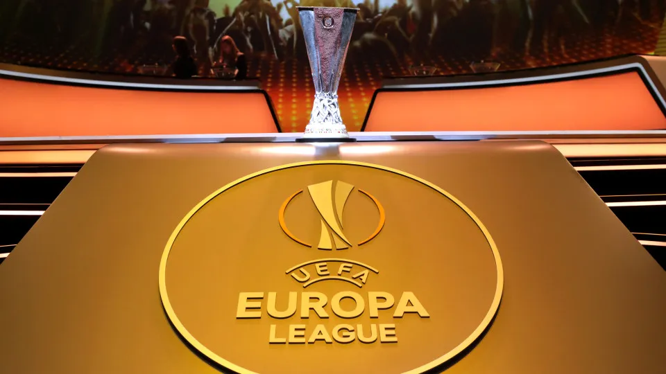 Os possíveis adversários de Benfica e Sporting na Liga Europa