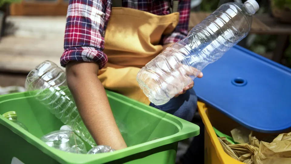 Na região Oeste separa-se menos resíduos para reciclagem do que em 2009