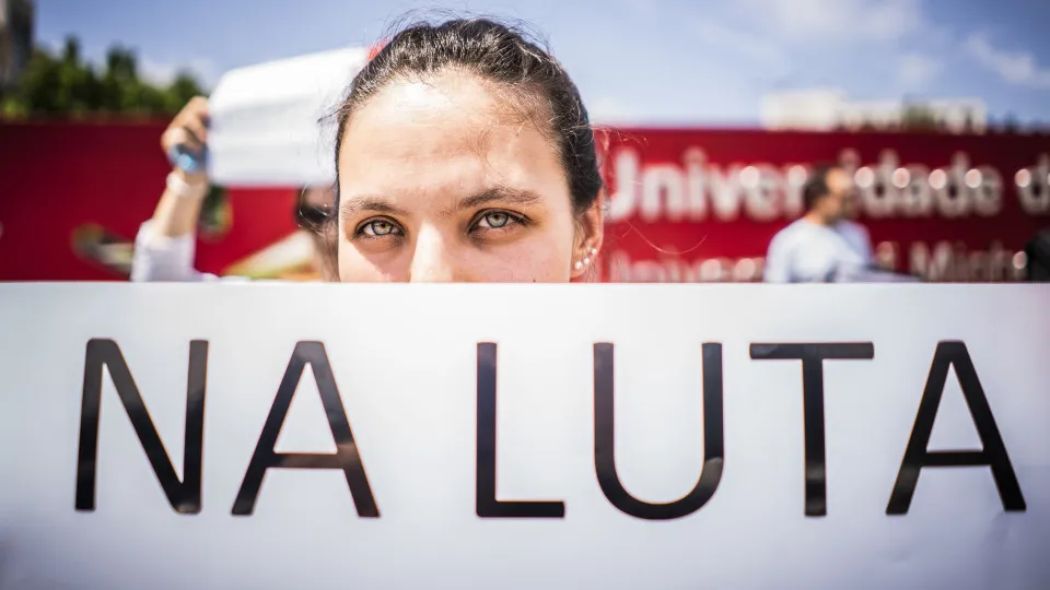 professores, manifestaçao, protesto, luta