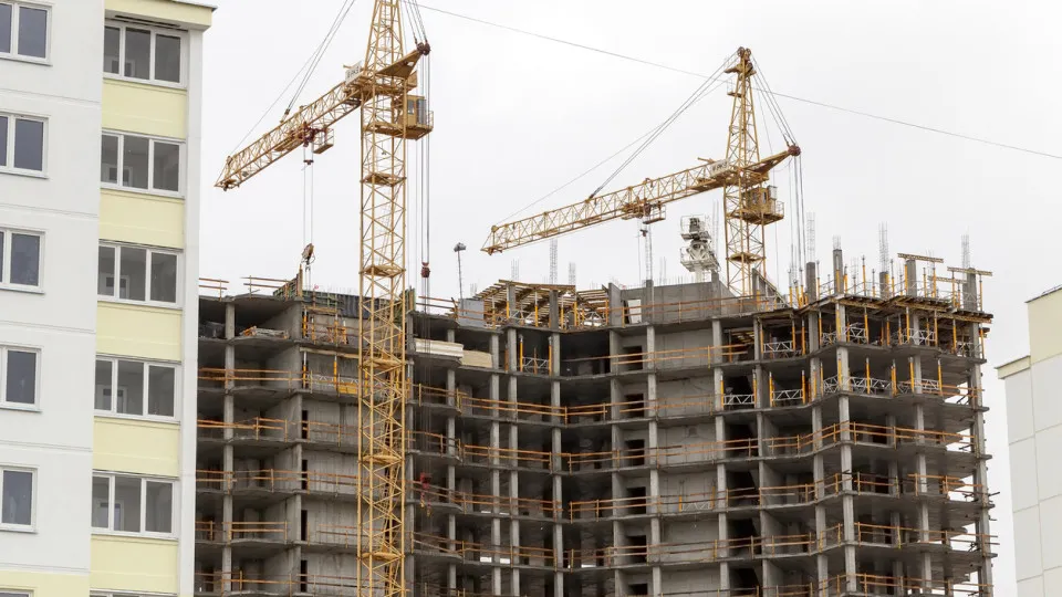 Edifícios licenciados cresceram 5,9% e concluídos aumentaram 16,7%