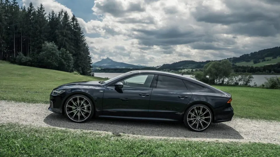 Vem aí o novo Audi A7 Sportback. Já conhece?